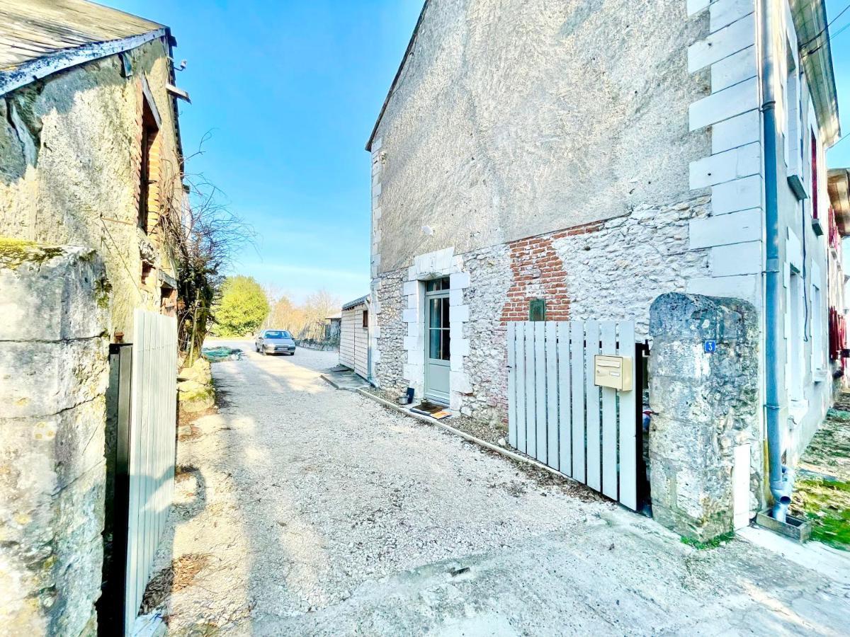 Les Hauts Du Bourg, Blois-Chambord-Amboise-Beauval Coulanges Eksteriør billede